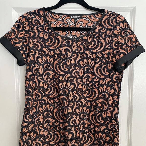 EXPRESS Carmel Brown + Black Lace Top - Picture 3 of 5